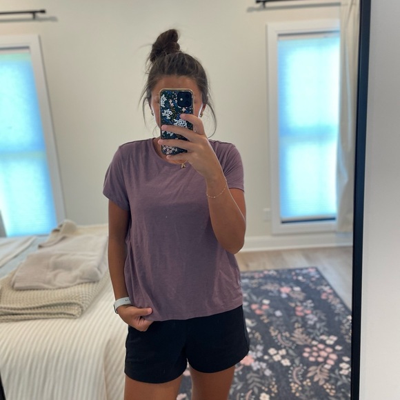Athleta Mauve Short Sleeve Tee - Picture 1 of 4